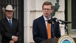 Congressional Perks: Congress spends on pricey airfare, lodging and private jets